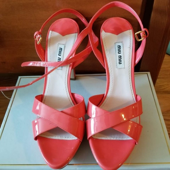 Miu Miu shoes - Picture 1 of 3